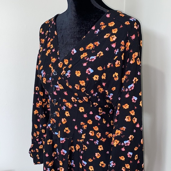 Free People L’amour Printed Romper Size 6 - Picture 4 of 7